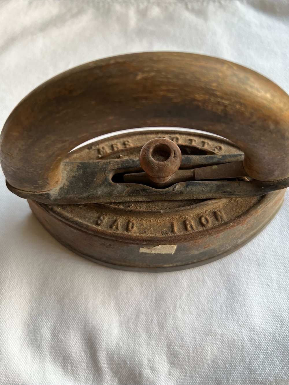 Antique Cast Iron Sad Iron with Detachable Handle